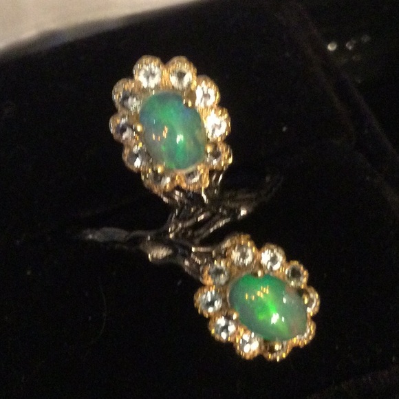 Exquisite Genuine Fiery Opal Ring - Picture 6 of 12